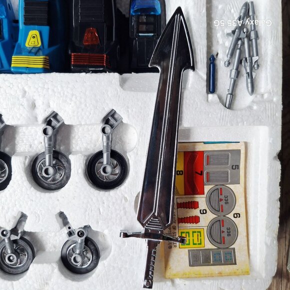 Vintage 1980 Super 5 In 1 Robot Motor Jumbo Convertible Fighter TS-336 Toy Set - Picture 8 of 12